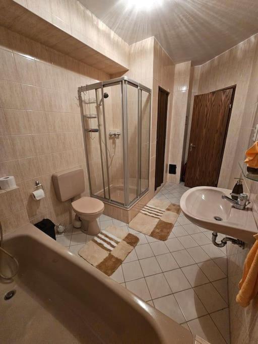 Sutra Home - Ottobrunn, Munich ภายนอก รูปภาพ